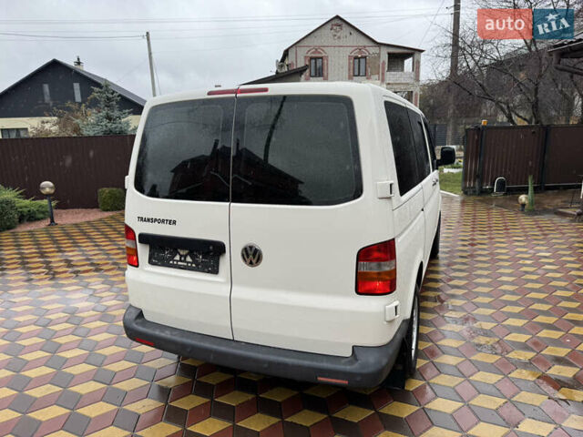 Белый Фольксваген Transporter, объемом двигателя 2.5 л и пробегом 269 тыс. км за 10600 $, фото 18 на Automoto.ua