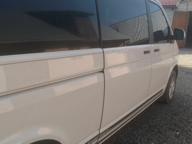 Белый Фольксваген Transporter, объемом двигателя 2 л и пробегом 230 тыс. км за 12829 $, фото 11 на Automoto.ua