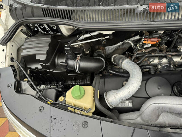 Белый Фольксваген Transporter, объемом двигателя 2.5 л и пробегом 269 тыс. км за 10600 $, фото 42 на Automoto.ua