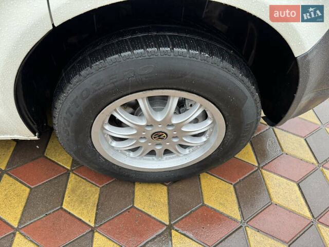 Белый Фольксваген Transporter, объемом двигателя 2.5 л и пробегом 269 тыс. км за 10600 $, фото 22 на Automoto.ua