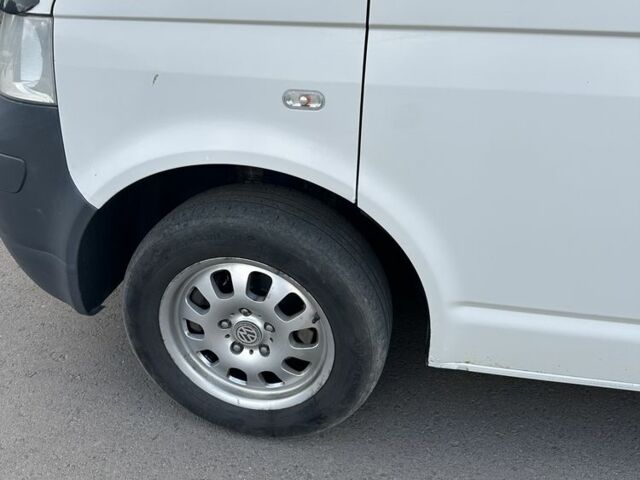 Белый Фольксваген Transporter, объемом двигателя 1.9 л и пробегом 360 тыс. км за 10500 $, фото 4 на Automoto.ua