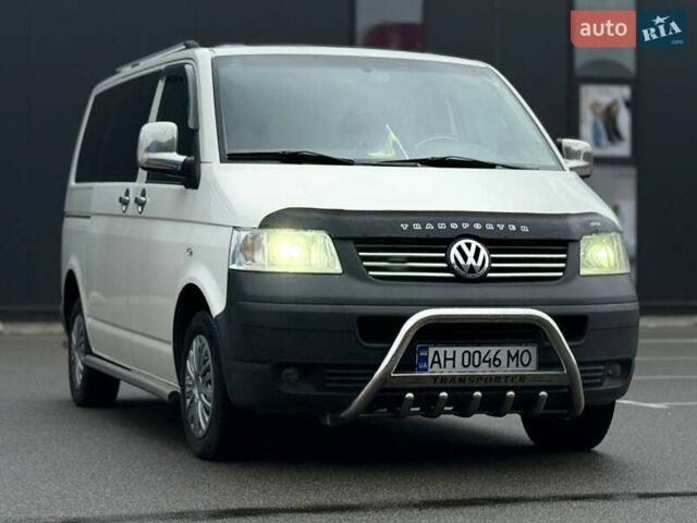 Білий Фольксваген Transporter, об'ємом двигуна 1.97 л та пробігом 318 тис. км за 9800 $, фото 9 на Automoto.ua