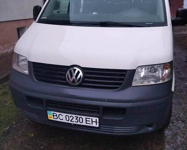 Белый Фольксваген Transporter, объемом двигателя 1.9 л и пробегом 182 тыс. км за 8999 $, фото 5 на Automoto.ua