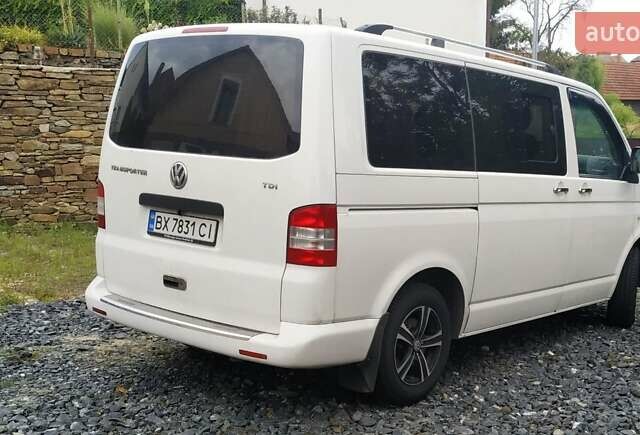 Белый Фольксваген Transporter, объемом двигателя 2 л и пробегом 349 тыс. км за 11500 $, фото 4 на Automoto.ua