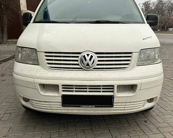 Белый Фольксваген Transporter, объемом двигателя 2.46 л и пробегом 250 тыс. км за 14400 $, фото 1 на Automoto.ua