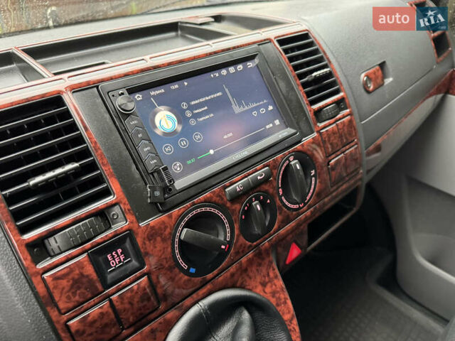 Белый Фольксваген Transporter, объемом двигателя 2.5 л и пробегом 269 тыс. км за 10600 $, фото 39 на Automoto.ua