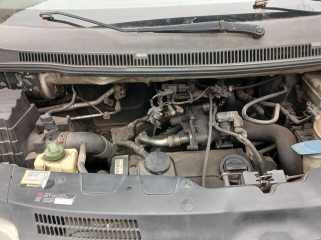 Белый Фольксваген Transporter, объемом двигателя 1.9 л и пробегом 260 тыс. км за 6500 $, фото 16 на Automoto.ua