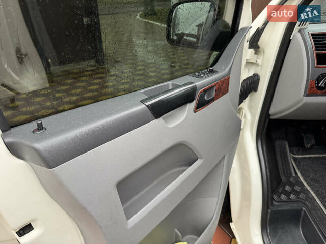 Белый Фольксваген Transporter, объемом двигателя 2.5 л и пробегом 269 тыс. км за 10600 $, фото 37 на Automoto.ua