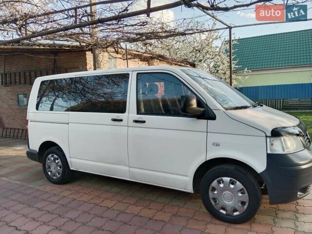 Белый Фольксваген Transporter, объемом двигателя 1.9 л и пробегом 270 тыс. км за 10200 $, фото 5 на Automoto.ua