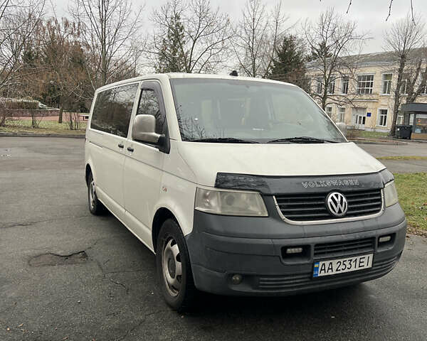 Белый Фольксваген Transporter, объемом двигателя 2.46 л и пробегом 437 тыс. км за 10500 $, фото 7 на Automoto.ua