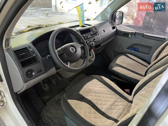 Белый Фольксваген Transporter, объемом двигателя 1.9 л и пробегом 235 тыс. км за 5800 $, фото 5 на Automoto.ua