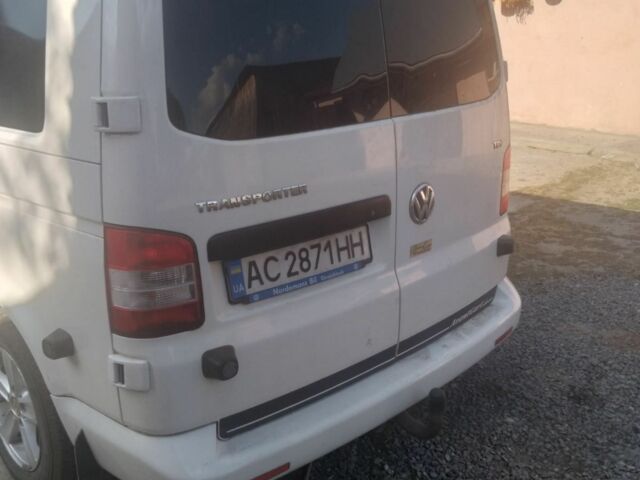 Белый Фольксваген Transporter, объемом двигателя 2 л и пробегом 230 тыс. км за 12829 $, фото 1 на Automoto.ua