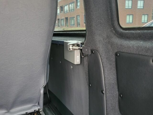 Білий Фольксваген Transporter, об'ємом двигуна 0 л та пробігом 300 тис. км за 10500 $, фото 7 на Automoto.ua