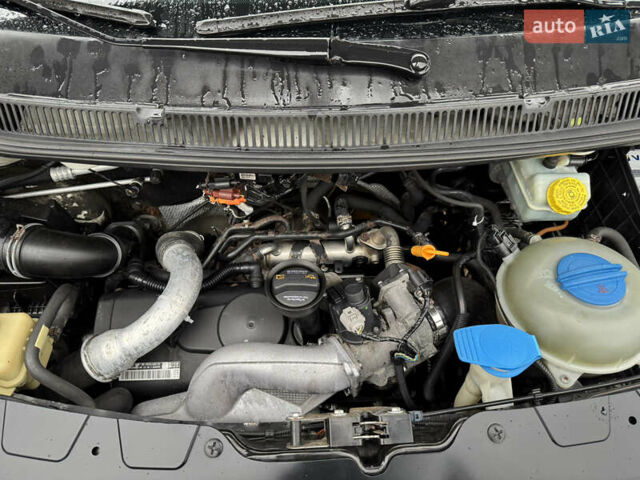 Белый Фольксваген Transporter, объемом двигателя 2.5 л и пробегом 269 тыс. км за 10600 $, фото 83 на Automoto.ua