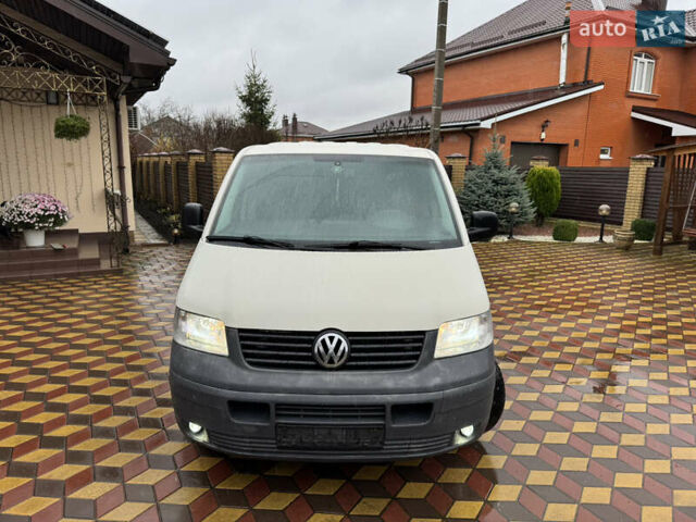 Белый Фольксваген Transporter, объемом двигателя 2.5 л и пробегом 269 тыс. км за 10600 $, фото 9 на Automoto.ua