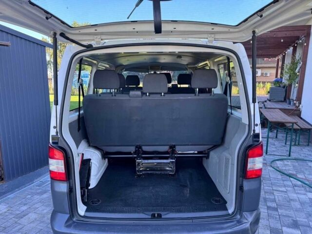 Белый Фольксваген Transporter, объемом двигателя 2 л и пробегом 243 тыс. км за 7200 $, фото 11 на Automoto.ua