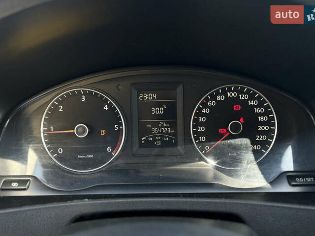 Белый Фольксваген Transporter, объемом двигателя 1.97 л и пробегом 364 тыс. км за 11800 $, фото 18 на Automoto.ua