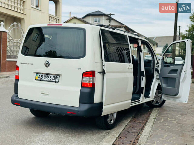 Белый Фольксваген Transporter, объемом двигателя 2 л и пробегом 312 тыс. км за 12700 $, фото 45 на Automoto.ua