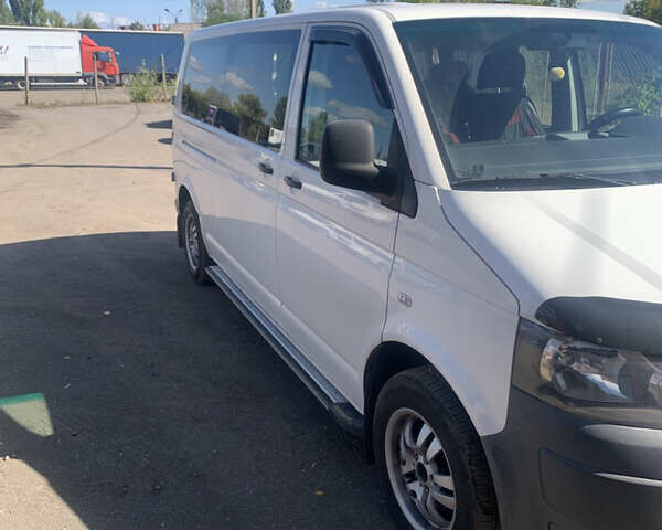 Белый Фольксваген Transporter, объемом двигателя 1.97 л и пробегом 240 тыс. км за 11500 $, фото 9 на Automoto.ua