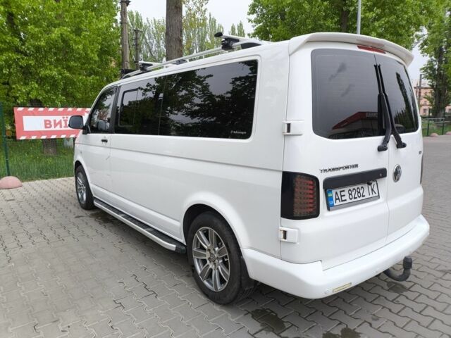 Білий Фольксваген Transporter, об'ємом двигуна 2 л та пробігом 194 тис. км за 17200 $, фото 4 на Automoto.ua