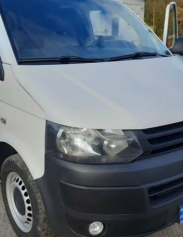 Белый Фольксваген Transporter, объемом двигателя 2 л и пробегом 199 тыс. км за 12800 $, фото 13 на Automoto.ua
