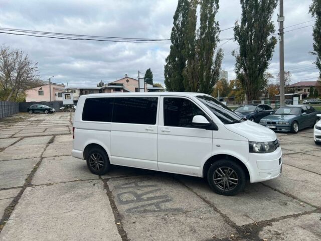 Белый Фольксваген Transporter, объемом двигателя 2 л и пробегом 265 тыс. км за 13500 $, фото 3 на Automoto.ua