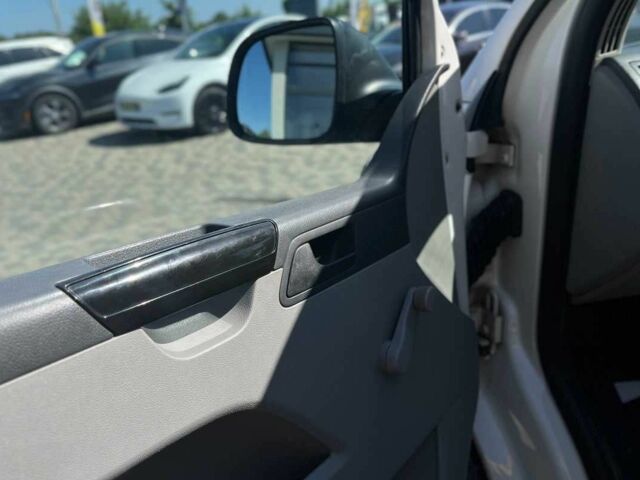 Белый Фольксваген Transporter, объемом двигателя 2 л и пробегом 364 тыс. км за 11800 $, фото 13 на Automoto.ua