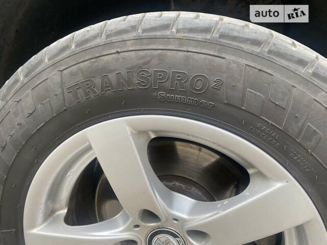 Білий Фольксваген Transporter, об'ємом двигуна 2 л та пробігом 467 тис. км за 14800 $, фото 12 на Automoto.ua