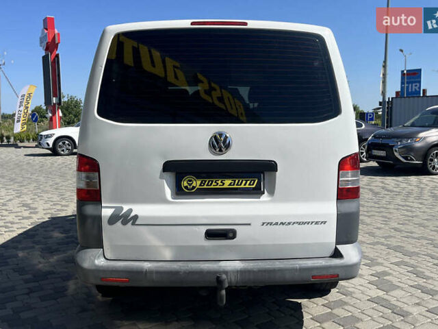 Белый Фольксваген Transporter, объемом двигателя 1.97 л и пробегом 364 тыс. км за 11800 $, фото 5 на Automoto.ua