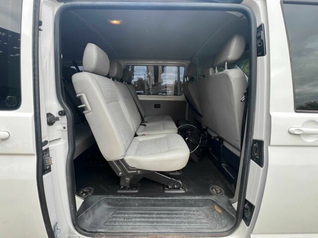 Белый Фольксваген Transporter, объемом двигателя 2 л и пробегом 265 тыс. км за 13500 $, фото 14 на Automoto.ua