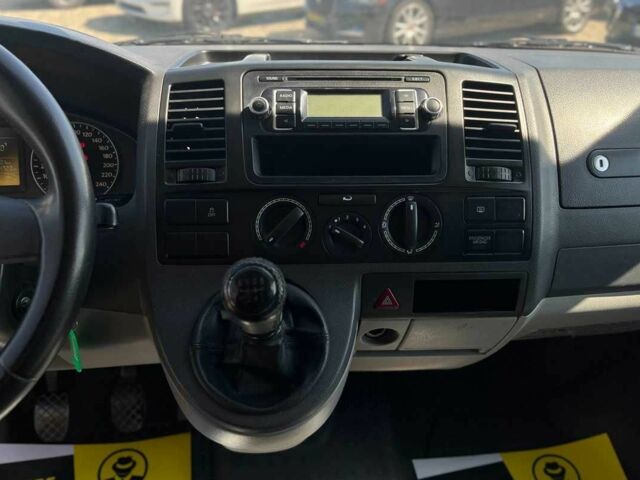 Белый Фольксваген Transporter, объемом двигателя 2 л и пробегом 364 тыс. км за 11800 $, фото 19 на Automoto.ua