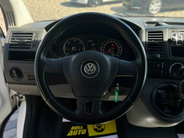 Белый Фольксваген Transporter, объемом двигателя 2 л и пробегом 364 тыс. км за 11800 $, фото 15 на Automoto.ua