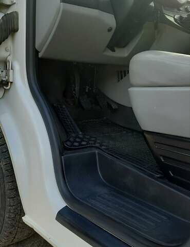 Белый Фольксваген Transporter, объемом двигателя 2 л и пробегом 199 тыс. км за 12800 $, фото 10 на Automoto.ua