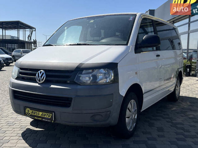 Белый Фольксваген Transporter, объемом двигателя 1.97 л и пробегом 364 тыс. км за 11800 $, фото 2 на Automoto.ua