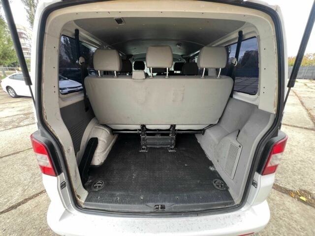 Белый Фольксваген Transporter, объемом двигателя 2 л и пробегом 265 тыс. км за 13500 $, фото 15 на Automoto.ua