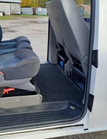 Белый Фольксваген Transporter, объемом двигателя 2 л и пробегом 199 тыс. км за 12800 $, фото 3 на Automoto.ua