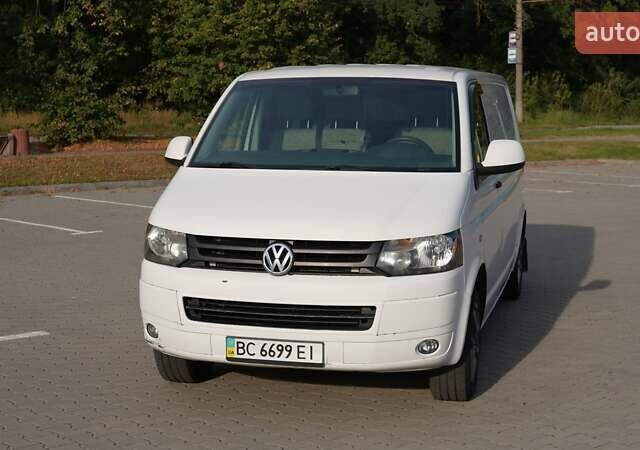 Белый Фольксваген Transporter, объемом двигателя 1.97 л и пробегом 319 тыс. км за 11500 $, фото 2 на Automoto.ua