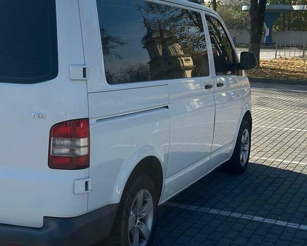 Білий Фольксваген Transporter, об'ємом двигуна 1.97 л та пробігом 406 тис. км за 12000 $, фото 15 на Automoto.ua