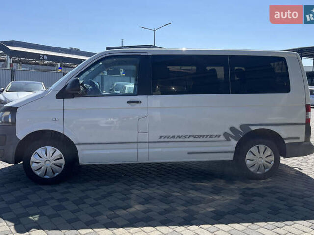 Белый Фольксваген Transporter, объемом двигателя 1.97 л и пробегом 364 тыс. км за 11800 $, фото 3 на Automoto.ua