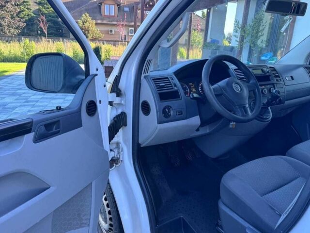 Белый Фольксваген Transporter, объемом двигателя 2 л и пробегом 243 тыс. км за 7200 $, фото 17 на Automoto.ua