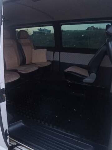Белый Фольксваген Transporter, объемом двигателя 2 л и пробегом 249 тыс. км за 10550 $, фото 55 на Automoto.ua