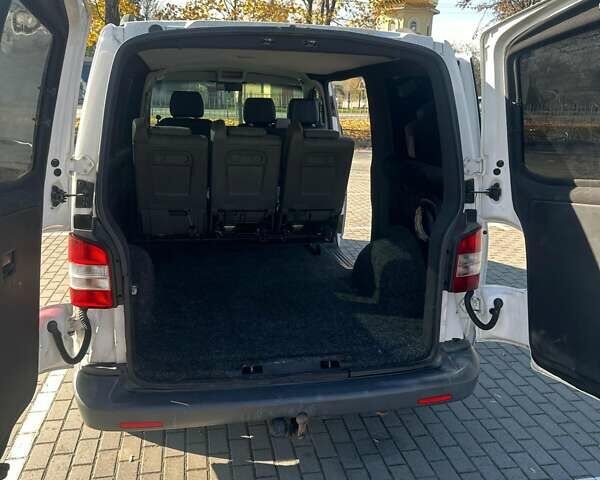 Білий Фольксваген Transporter, об'ємом двигуна 1.97 л та пробігом 406 тис. км за 12000 $, фото 16 на Automoto.ua