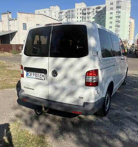 Белый Фольксваген Transporter, объемом двигателя 1.97 л и пробегом 329 тыс. км за 14000 $, фото 4 на Automoto.ua