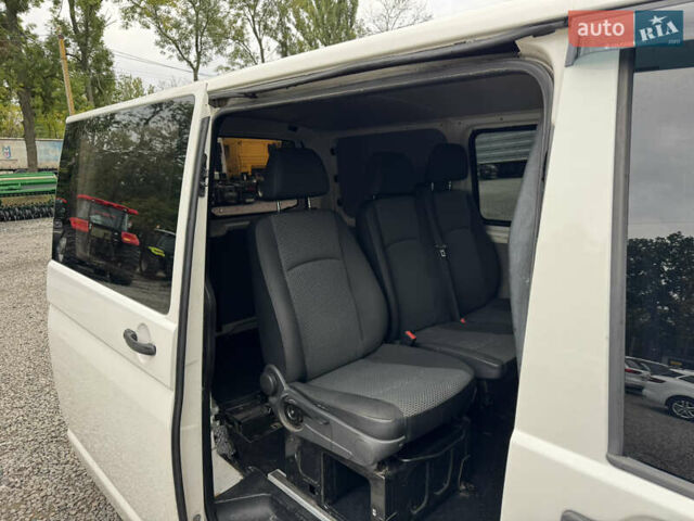 Білий Фольксваген Transporter, об'ємом двигуна 2 л та пробігом 414 тис. км за 10700 $, фото 10 на Automoto.ua