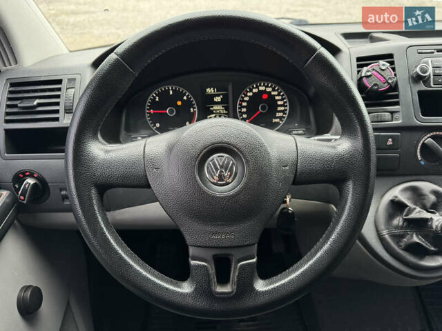 Білий Фольксваген Transporter, об'ємом двигуна 2 л та пробігом 414 тис. км за 10700 $, фото 8 на Automoto.ua