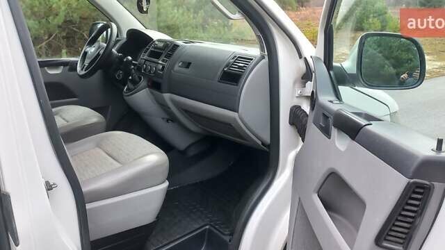 Білий Фольксваген Transporter, об'ємом двигуна 2 л та пробігом 320 тис. км за 12900 $, фото 11 на Automoto.ua