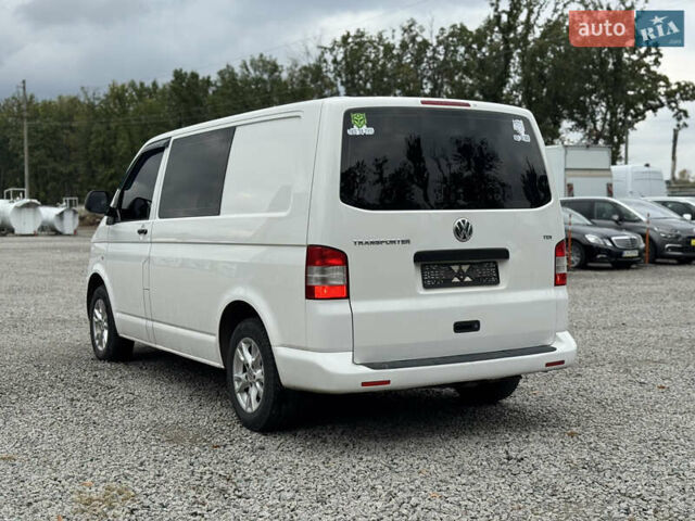Білий Фольксваген Transporter, об'ємом двигуна 2 л та пробігом 414 тис. км за 10700 $, фото 3 на Automoto.ua