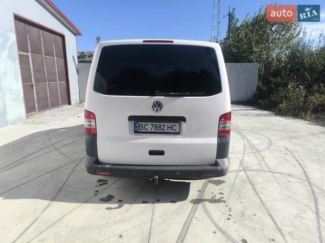 Белый Фольксваген Transporter, объемом двигателя 2 л и пробегом 361 тыс. км за 13999 $, фото 3 на Automoto.ua