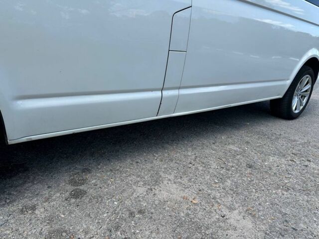 Белый Фольксваген Transporter, объемом двигателя 2 л и пробегом 434 тыс. км за 13200 $, фото 9 на Automoto.ua