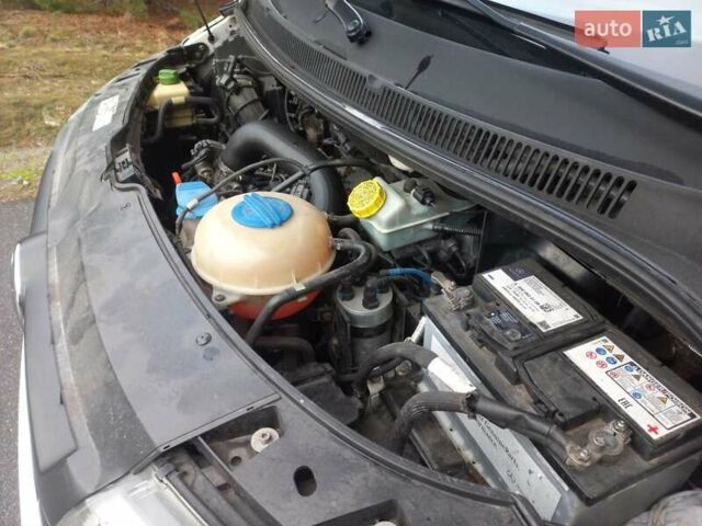 Білий Фольксваген Transporter, об'ємом двигуна 2 л та пробігом 320 тис. км за 12900 $, фото 17 на Automoto.ua